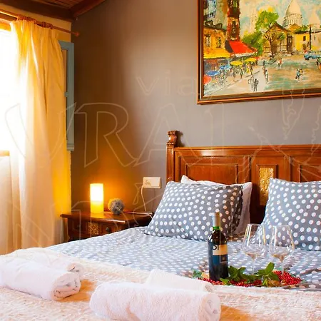 Las Pasas De Country house